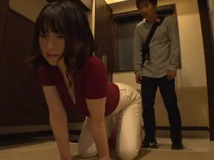 Cô gái dễ thương và cô giáo của cô ấy quan hệ tình dục